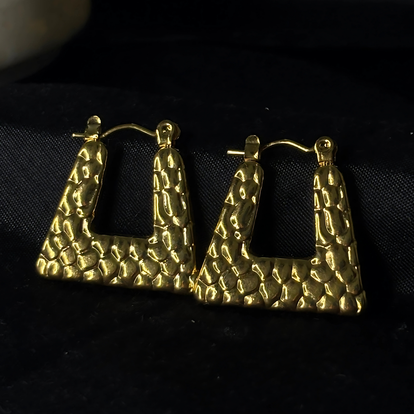 Flat Square Hoops
