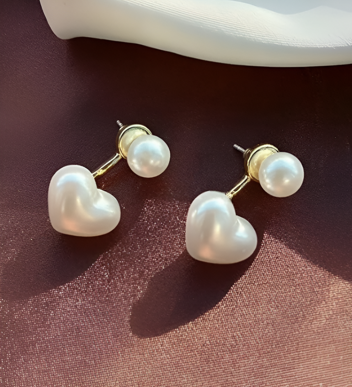 Korean pearl heart earrings