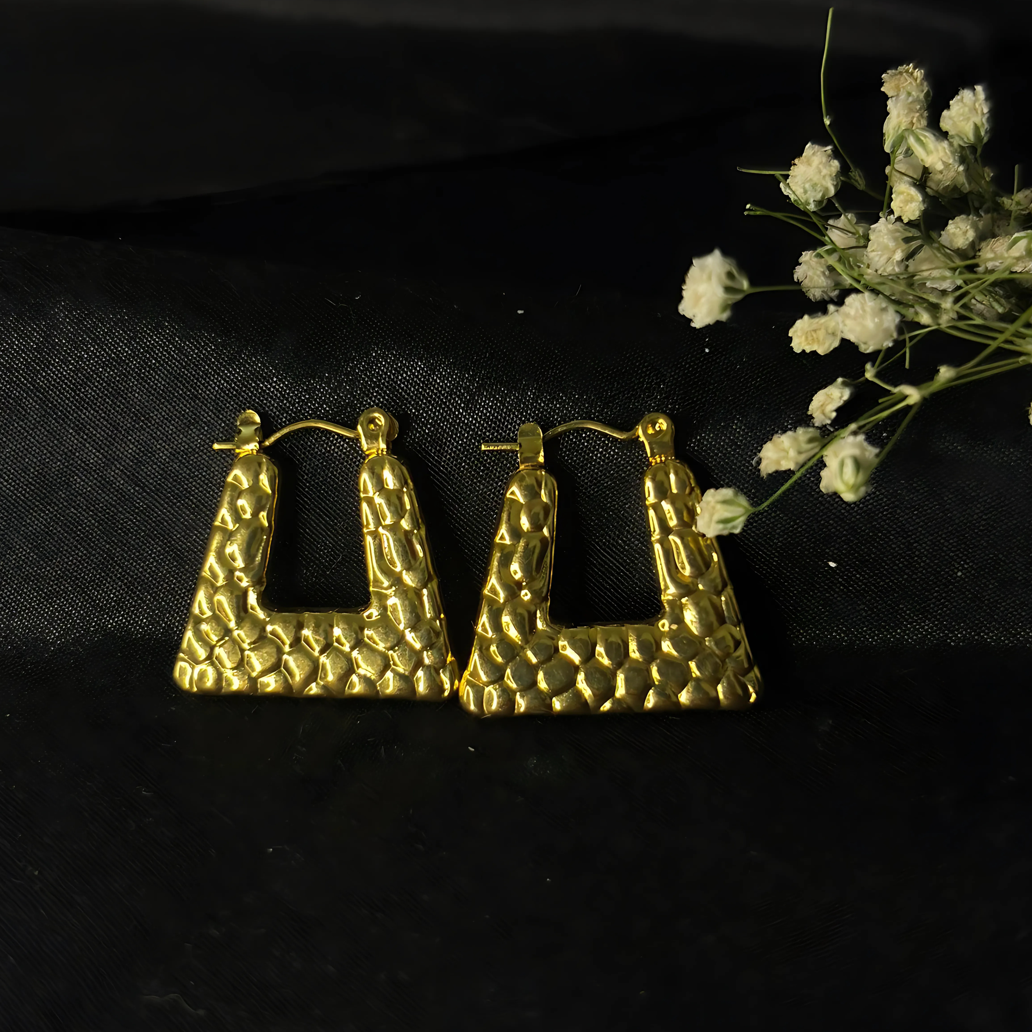 Flat Square Hoops