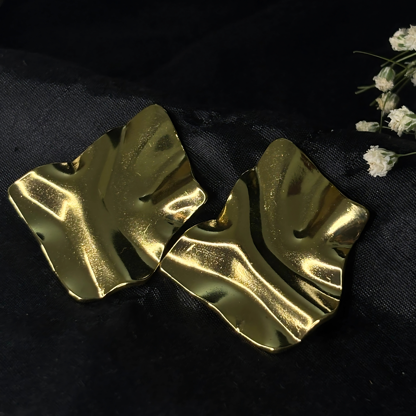 Golden Wrap Geometric Earrings