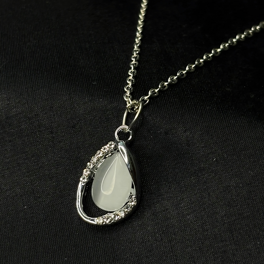 Raindrop Charm Necklace