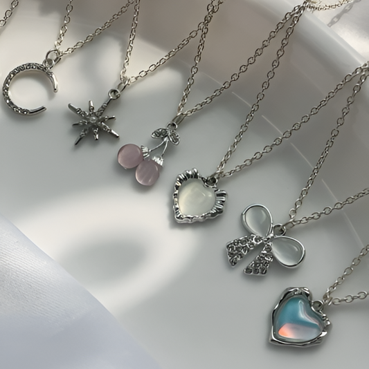 6 Charm Necklace Set